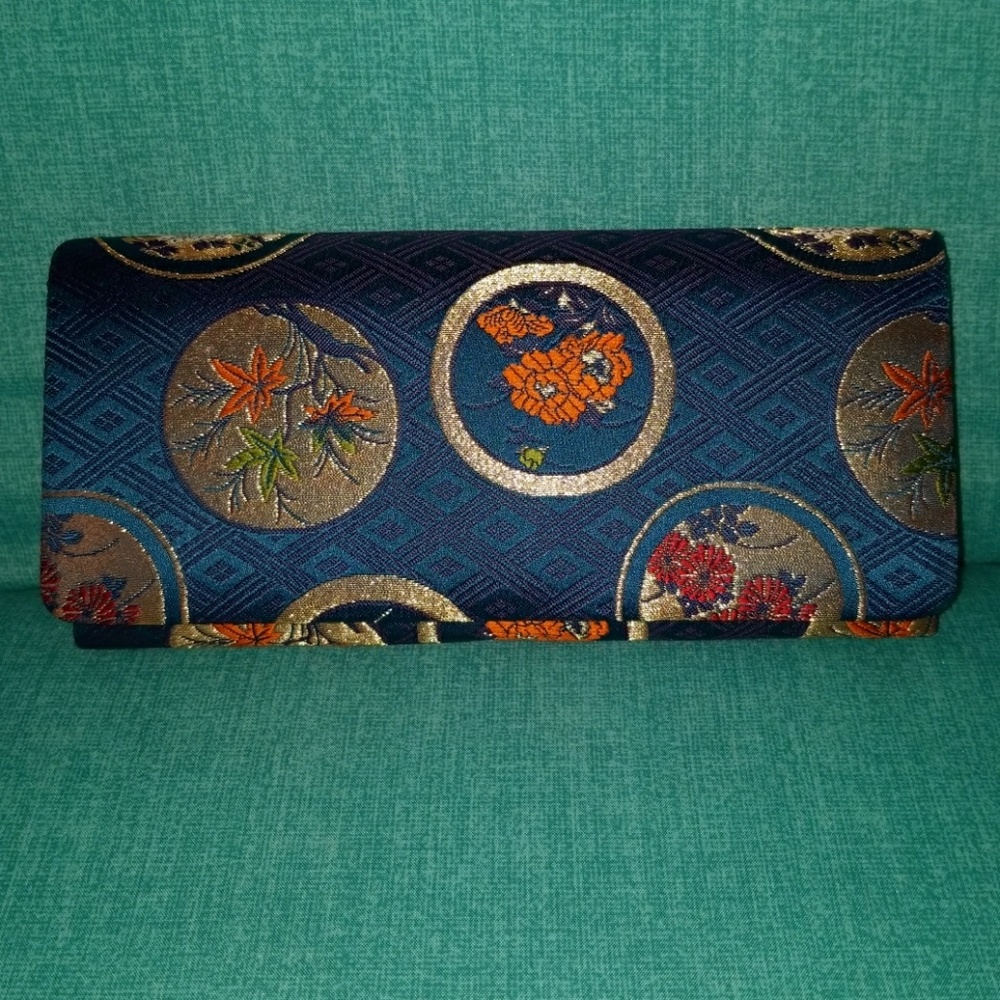 Beautiful East Asia Inspired Clutch